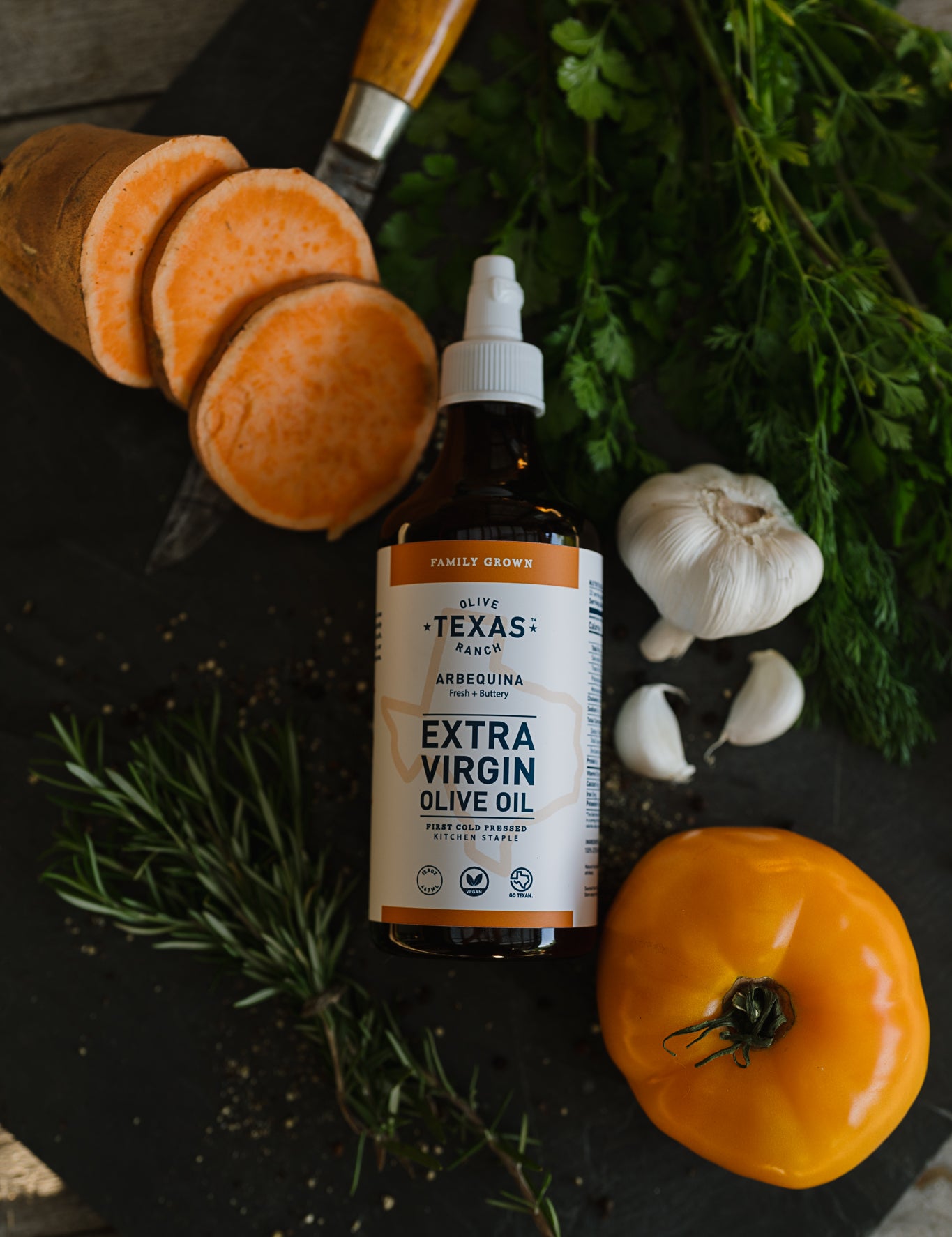 SqueezeWithEaseExtraVirginOliveOilTexasOliveRanch-2.jpg